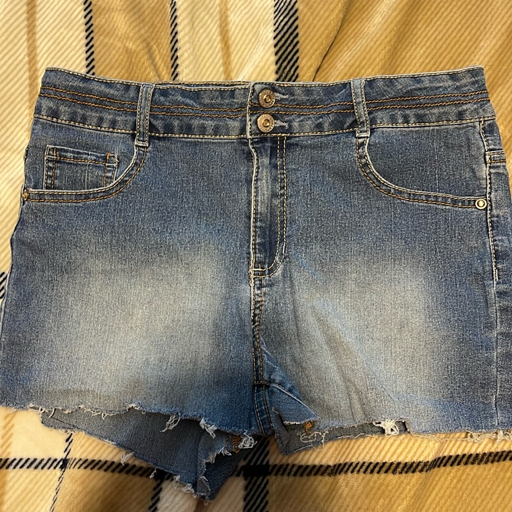 Blue shorts